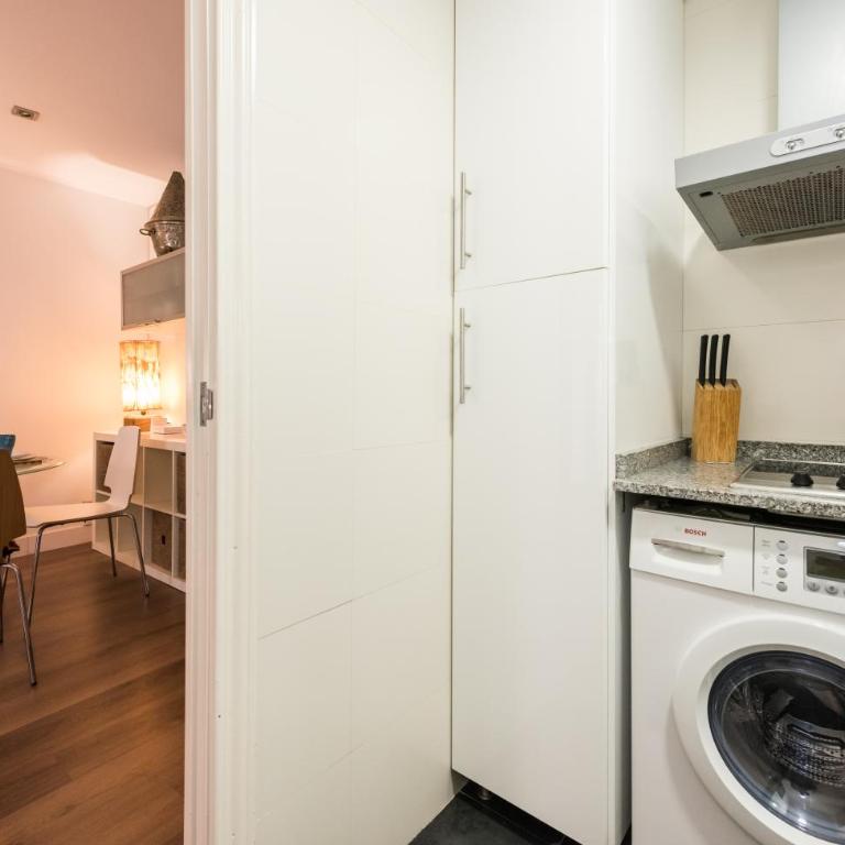 Urban Santa Ana Madrid Centro - Apartamento con balcón - 37