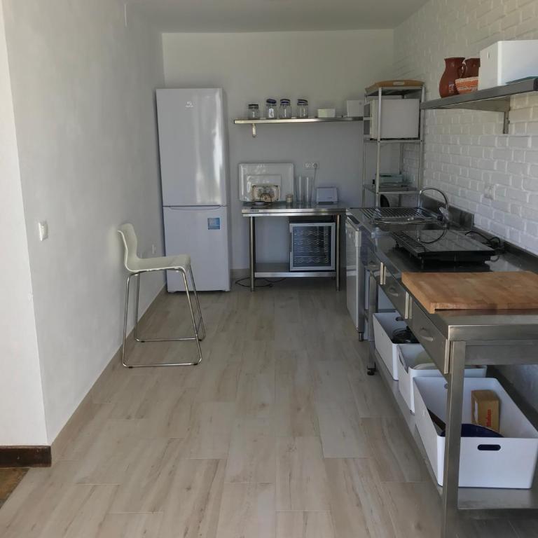 1 de 17 CASA CON JARDÍN PRIVADO A 200m DE LA PLAYA. - Casa - 19