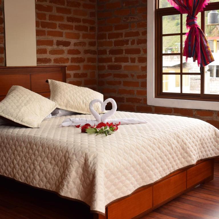 Hostal Viajero's - King Room with Mountain View - 9