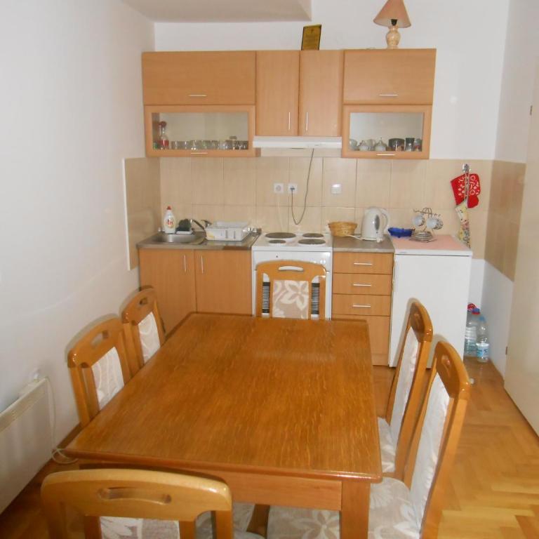 Apartments Kraljeva Dolina - Two-Bedroom Apartment - 5