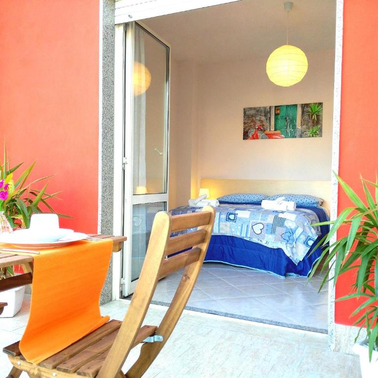 Zefiro B&B - Camera Matrimoniale/Doppia con Letti Singoli con Terrazza - 2