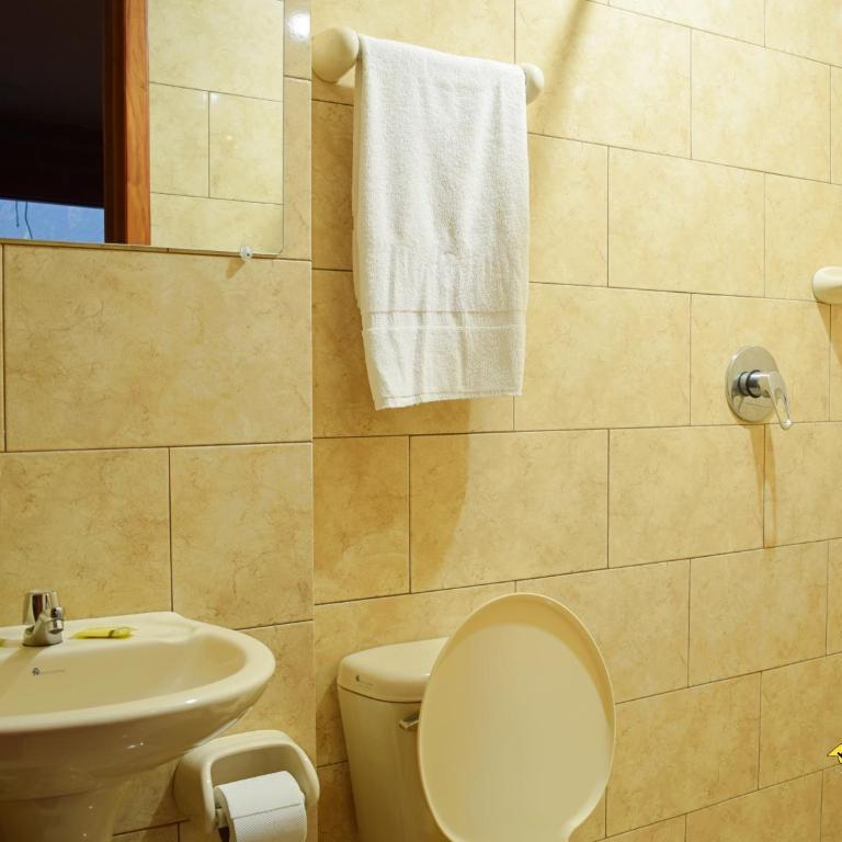 Hostal Viajero's - Double Room with Private Bathroom - 5