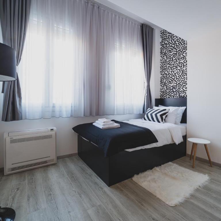 Hotel Marienplatz Podgorica - Comfort Triple Room - 1