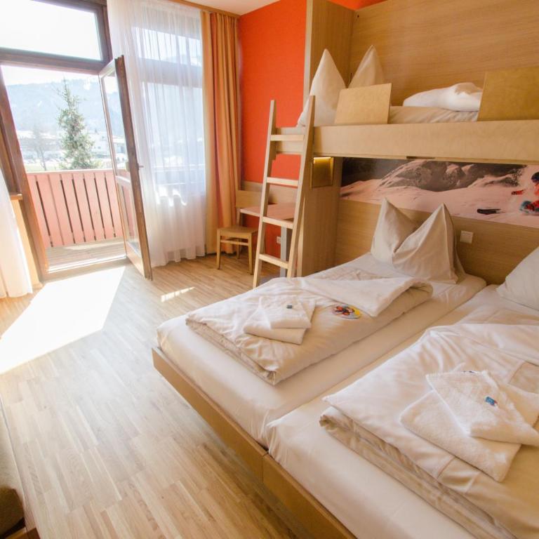 JUFA Hotel Altenmarkt-Zauchensee - Vierbettzimmer - 4
