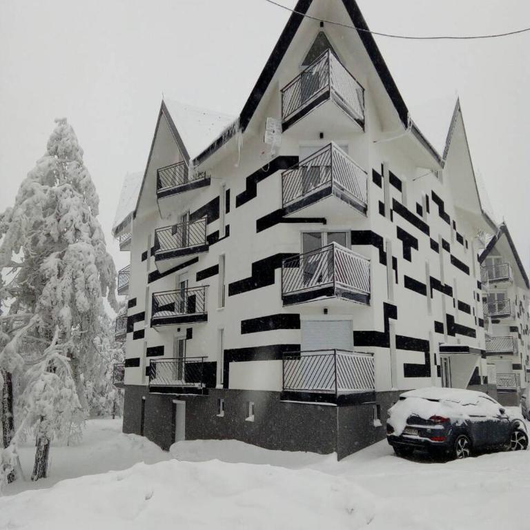 Divcibare apartmani Gavrić - Apartman Tipa "Suite" sa 1 Spavaćom Sobom - 1