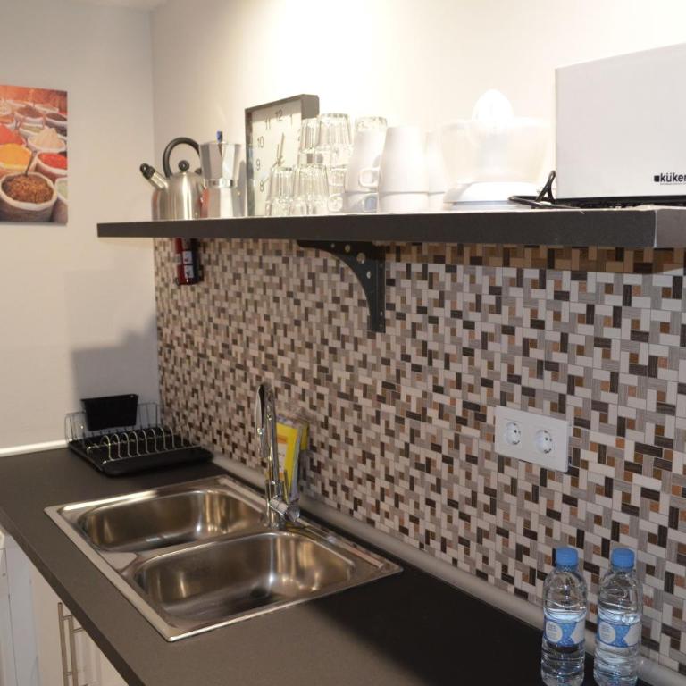 Poble Sec Apartments - Apartment - Ground Floor - 4