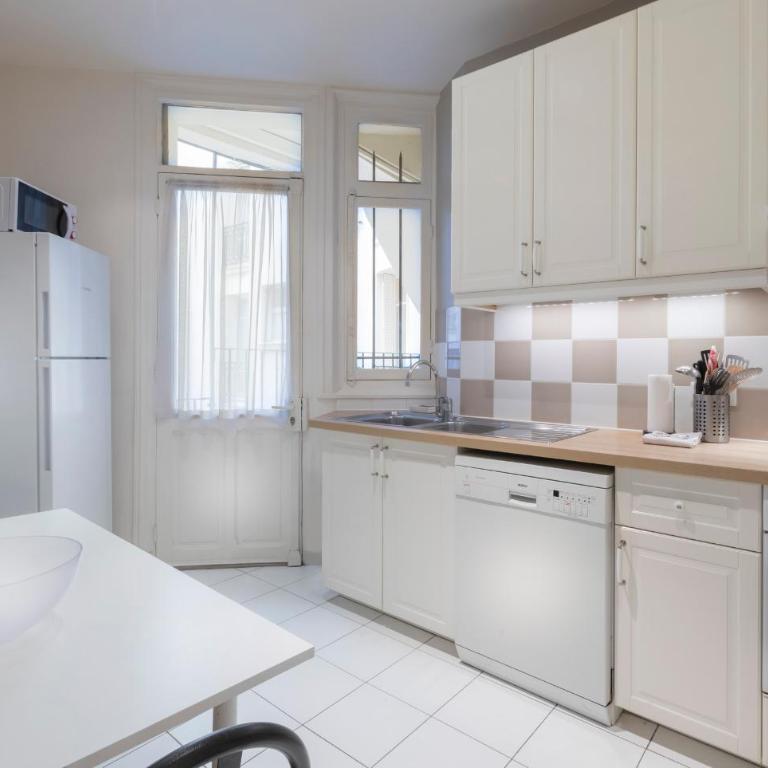 Résidence Charles Floquet - Classic Apartment mit 2 Schlafzimmern - 18