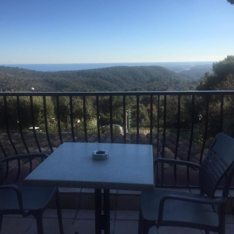 Les Belles Terrasses - Chambre Double ou Lits Jumeaux - Vue sur Mer - 6