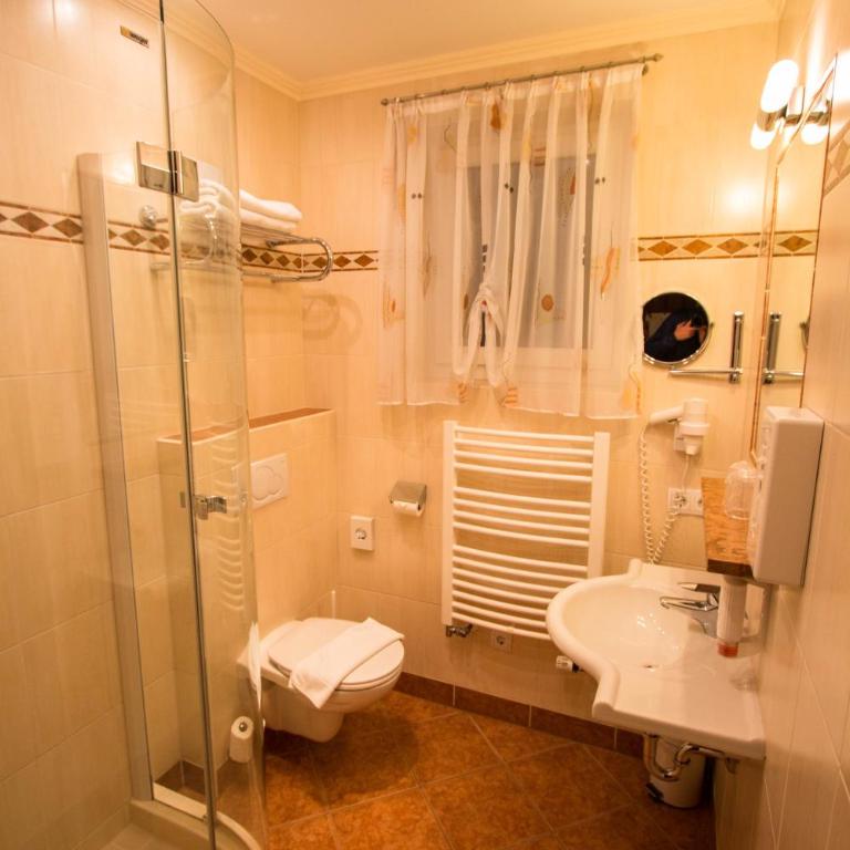 SCHÖNIS-Landhotel - Superior Doppelzimmer mit Balkon - 1