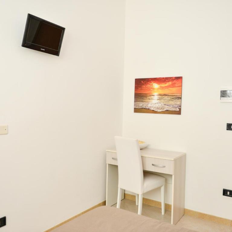 Blu Bed Salento - Camera Matrimoniale con Bagno Privato - 4