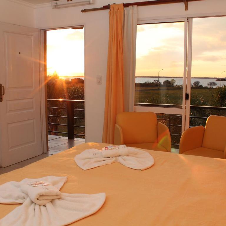 Brisas del Lago Apart y Hotel - Habitación Doble Estándar - 1 o 2 camas - 2