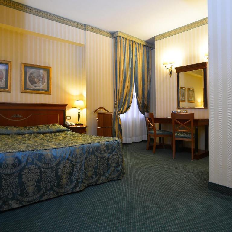 Zanhotel Europa - Camera Matrimoniale/Doppia con Letti Singoli - 5