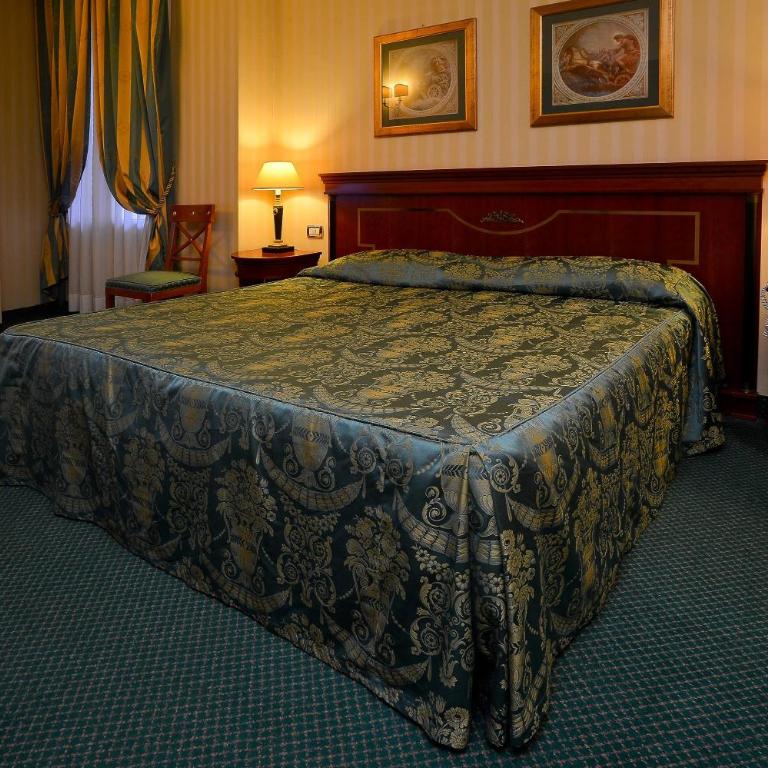 Zanhotel Europa - Camera Matrimoniale/Doppia con Letti Singoli - 2