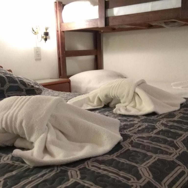 Hotel Demi - Standard Quadruple Room - 2