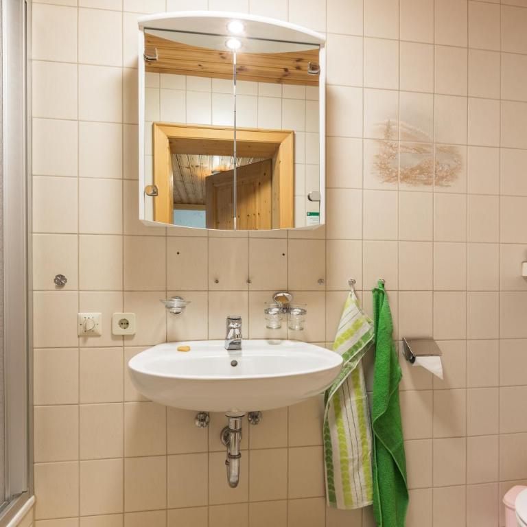 Stabentheiner-Hof - Doppelzimmer mit Bergblick - 13