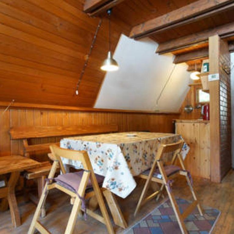 Chalet Jahorinka - Two-Bedroom House - 9