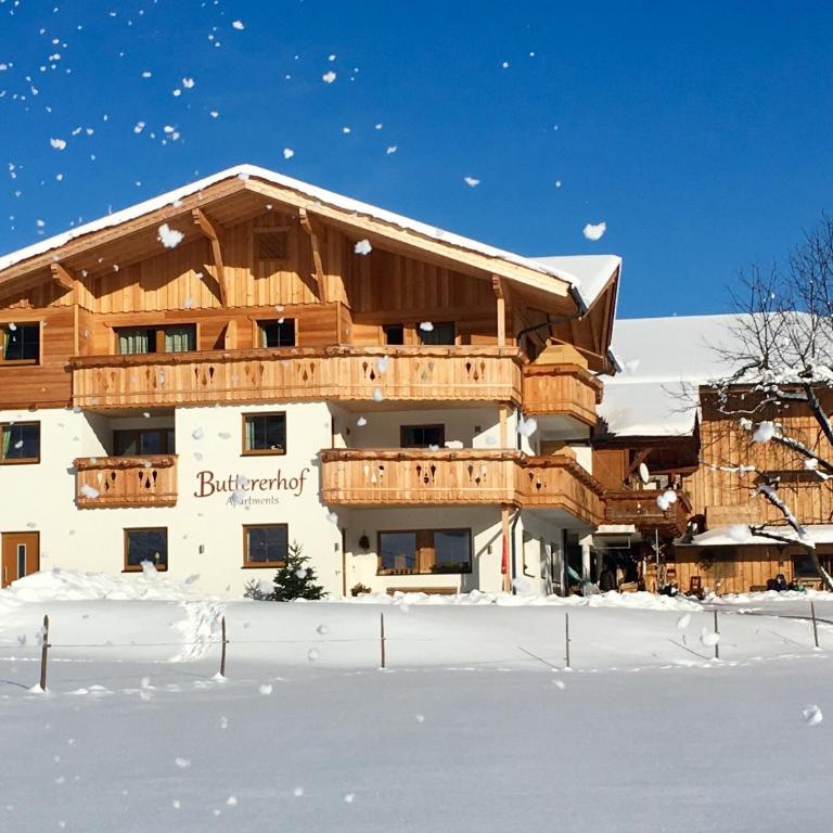 Buttererhof-Apartments - Apartment mit 2 Schlafzimmern und Balkon 1 - 8