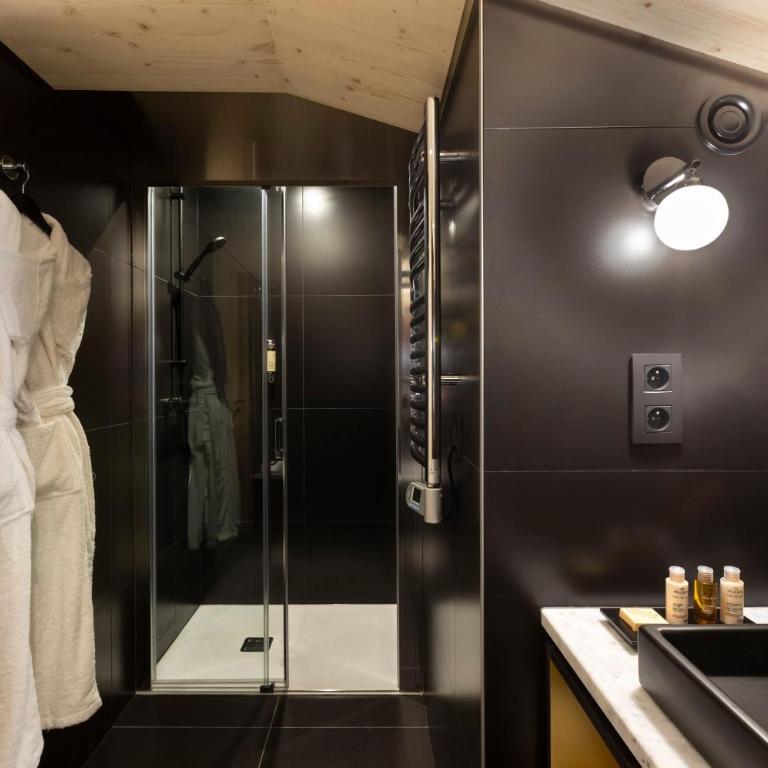 St-Alban Hotel & Spa - Chambre Familiale - Vue sur Montagne - 2