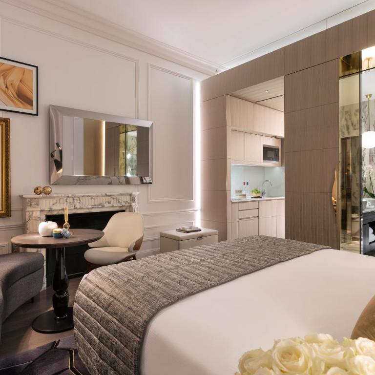 La Clef Champs-Élysées Paris by The Crest Collection - Chambre Deluxe - 1