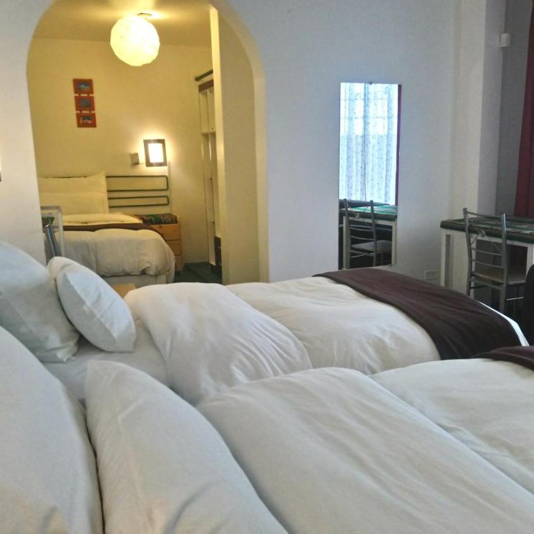 La Casa de Ana - Peru - Habitación Cuádruple con baño - 1