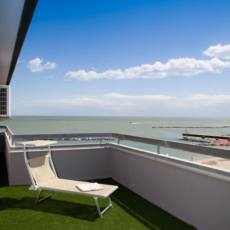 Hotel Rio Bellaria - Camera Tripla Deluxe con Vista Mare - 6