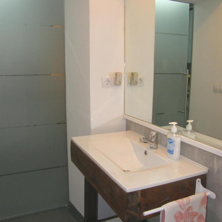 NUEVO! PUENTE DE PIEDRA a 5´del PILAR - Apartamento de 3 dormitorios - 7