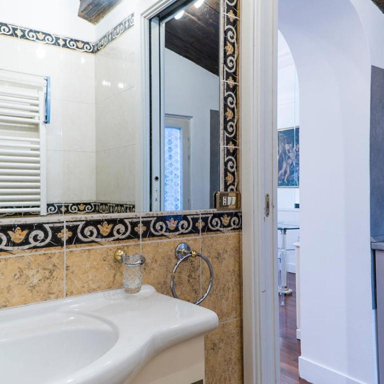 Prinsi Apartments - Appartamento Deluxe - 25