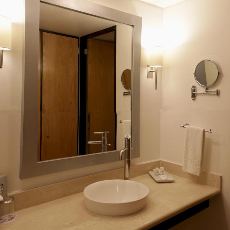 Hotel & Suites PF - Suite Executive - Cama extragrande - 3