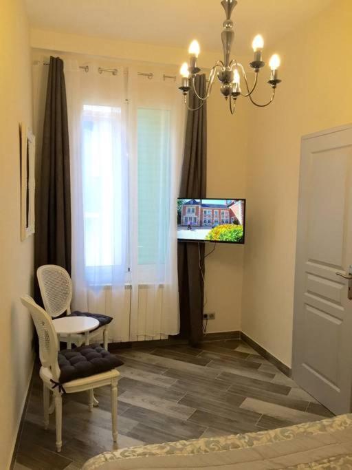 Beautiful apartment Rue De La Croix Vieux Nice - Appartement 2 Chambres - 12