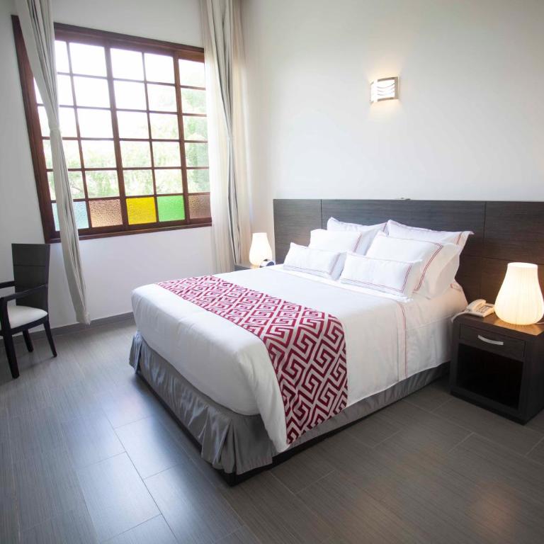 Hotel Union - Habitación Superior - 9