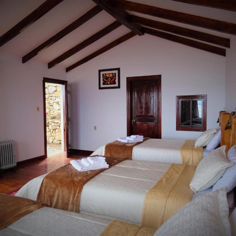 Utasawa - Habitación Triple con baño privado - 11