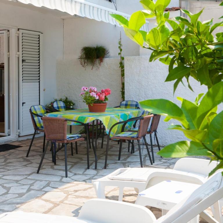 Josephine Apartment - Apartment with Terrace - 8