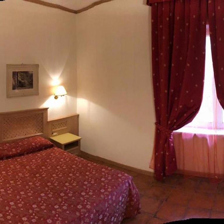 Hotel Quadrifoglio by Mancini - Camera Matrimoniale - 2
