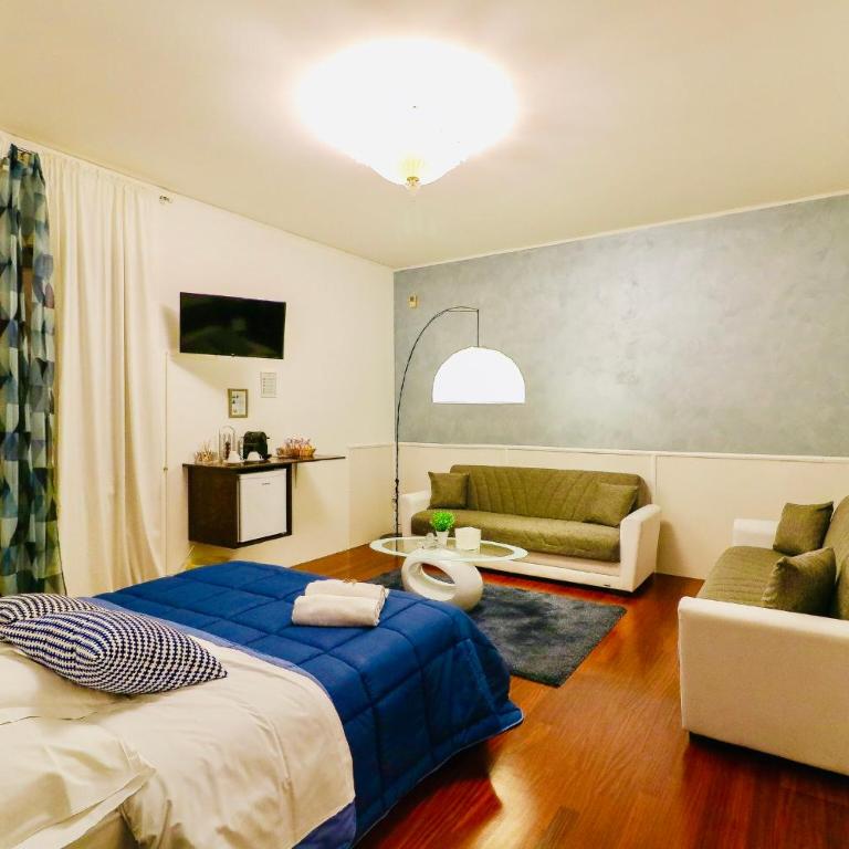 Vitti's Home Verona - Premium Quadruple Room - 9
