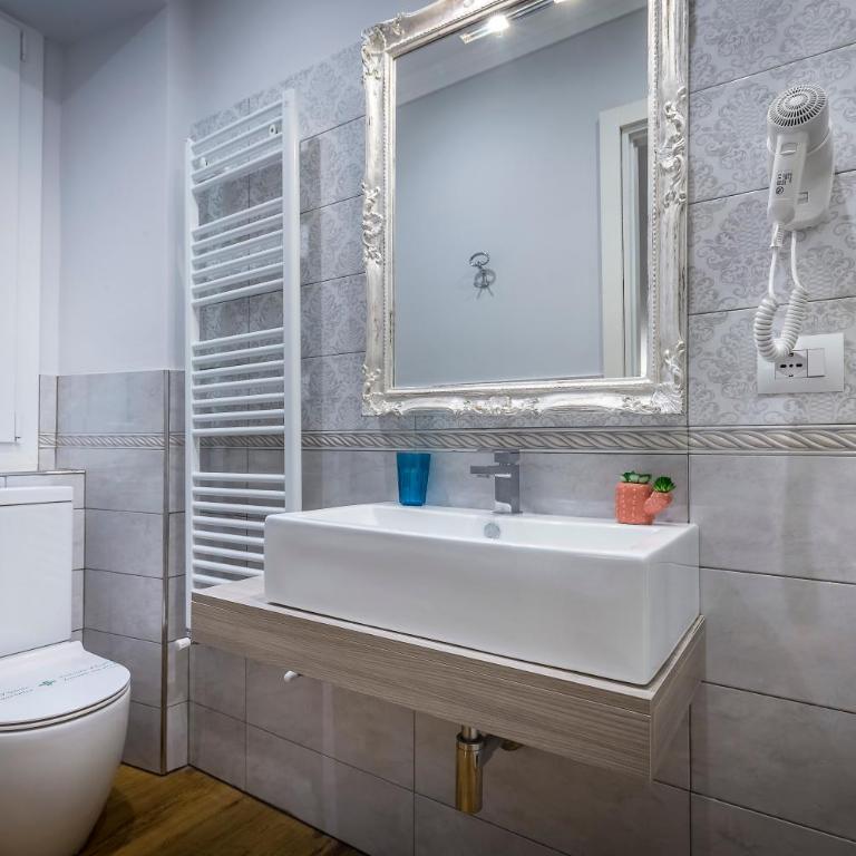 B&B La Terrazza Sul Duomo - Standard Double or Twin Room - 7
