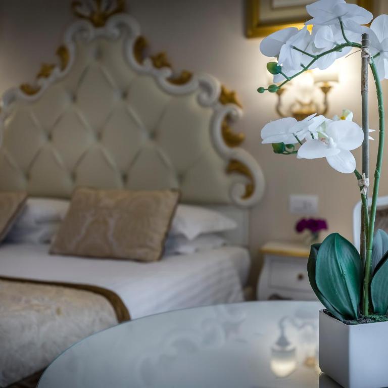 B&B La Terrazza Sul Duomo - Deluxe Double or Twin Room - 8