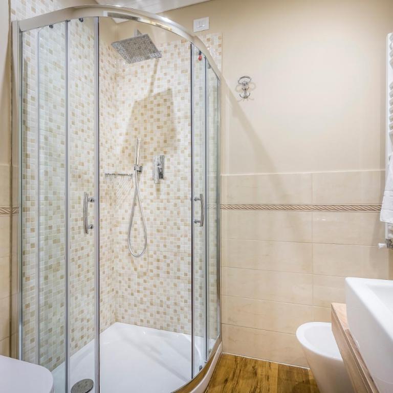 B&B La Terrazza Sul Duomo - Standard Double or Twin Room - 9