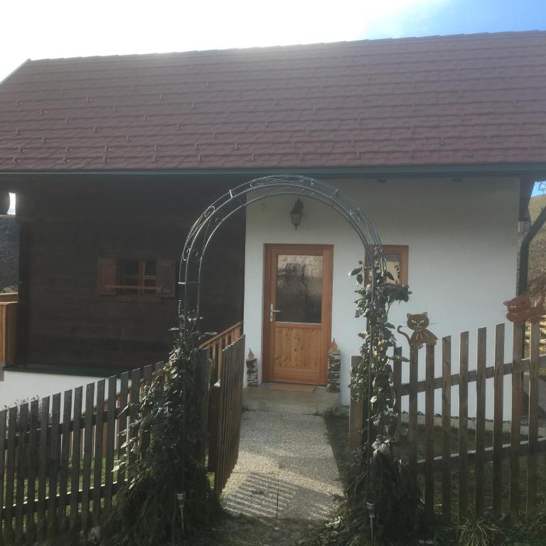 Zirben Troadkasten - Chalet - 9