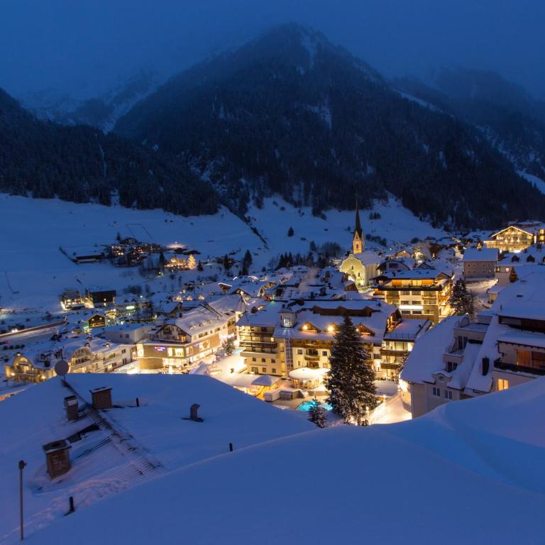 Hotel Garni Försterheim - Apartment mit Blick auf die Berge - 1