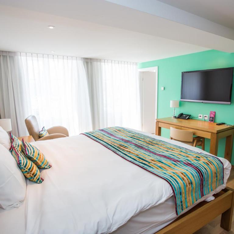 Guest House Le Charlot - Standard Doppelzimmer mit Seeblick - 2