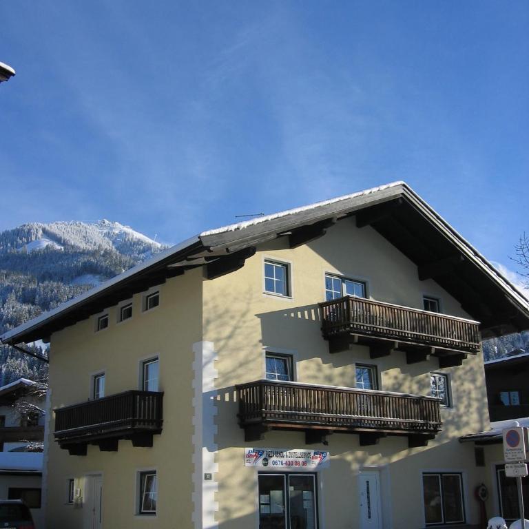 Apartment Gossner - Apartment mit 2 Schlafzimmern und Balkon - 1