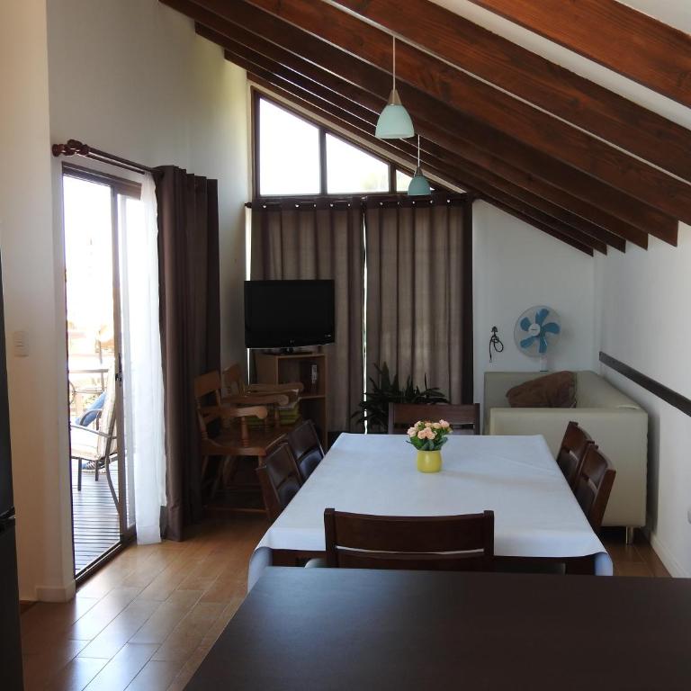 Agradable Casa en Condominio Prados del Mar Tongoy RENOVADA - Three-Bedroom Townhouse - 31