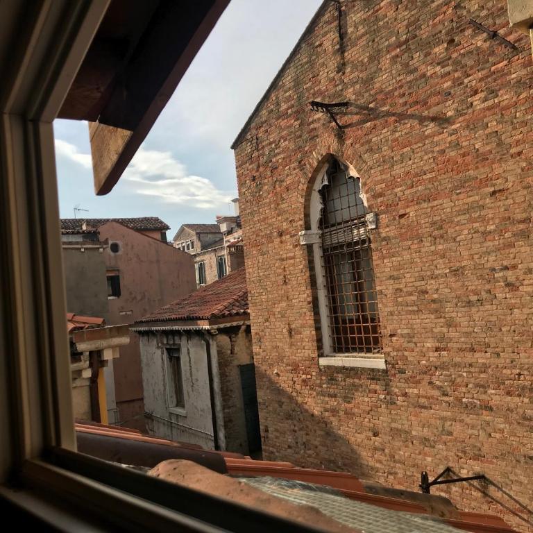 Yellow House - Appartamento con 2 Camere da Letto - 28