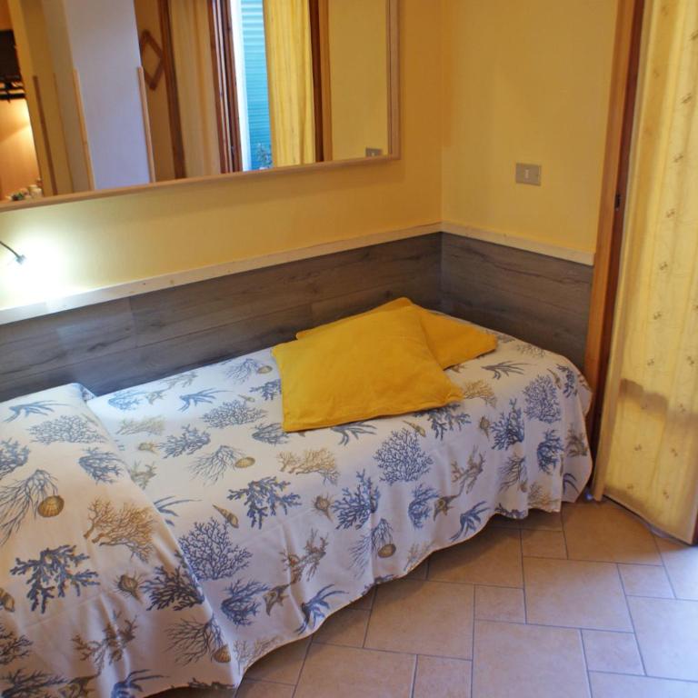 Albergo La Pineta - Camera Tripla Basic - 1
