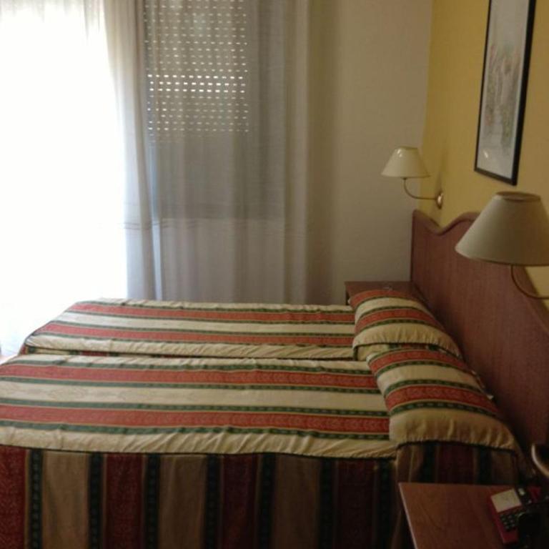 Hotel Harry's - Chambre Double ou Lits Jumeaux avec Balcon - 6