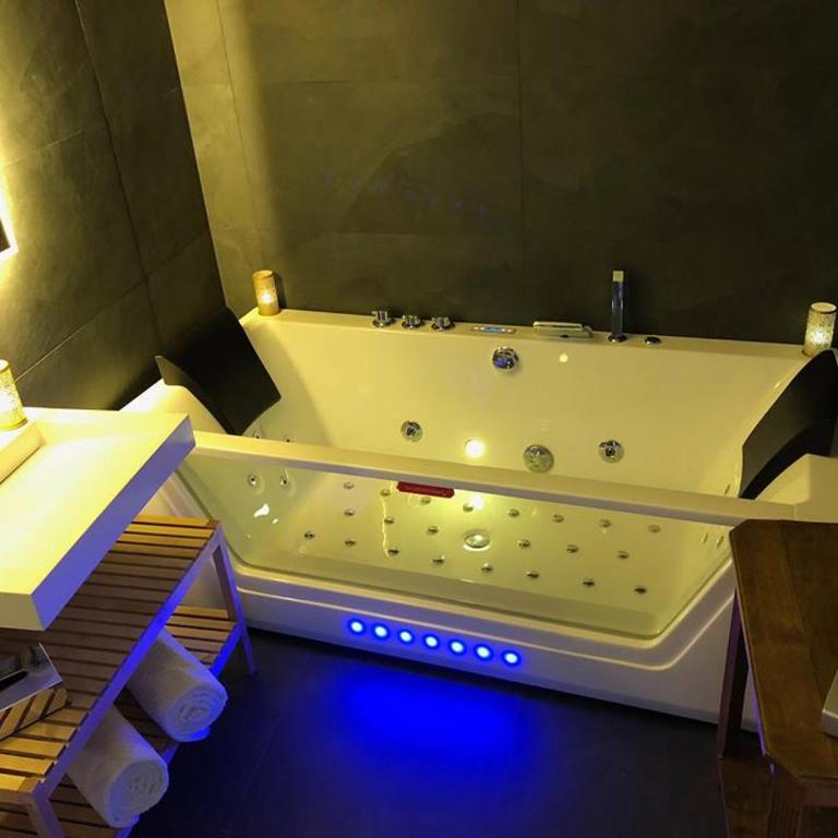 Suites Residences Spa - Appartamento con Spa 4 - 9