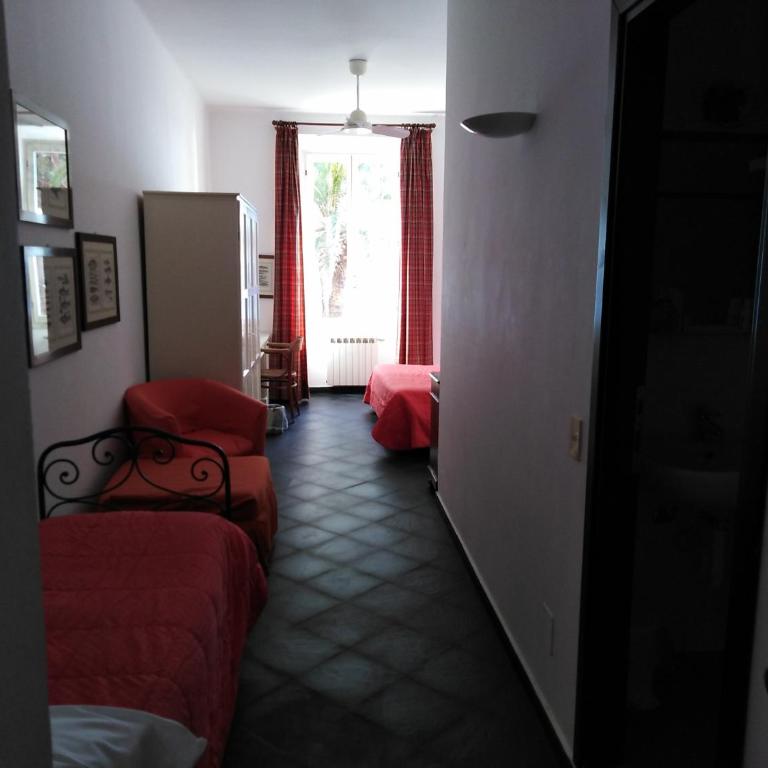 Hotel Beau Rivage - Camera Tripla - 6