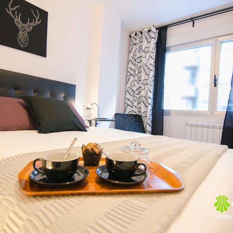 Apartamento amplio en el centro de Santiago - Three-Bedroom Apartment - 1