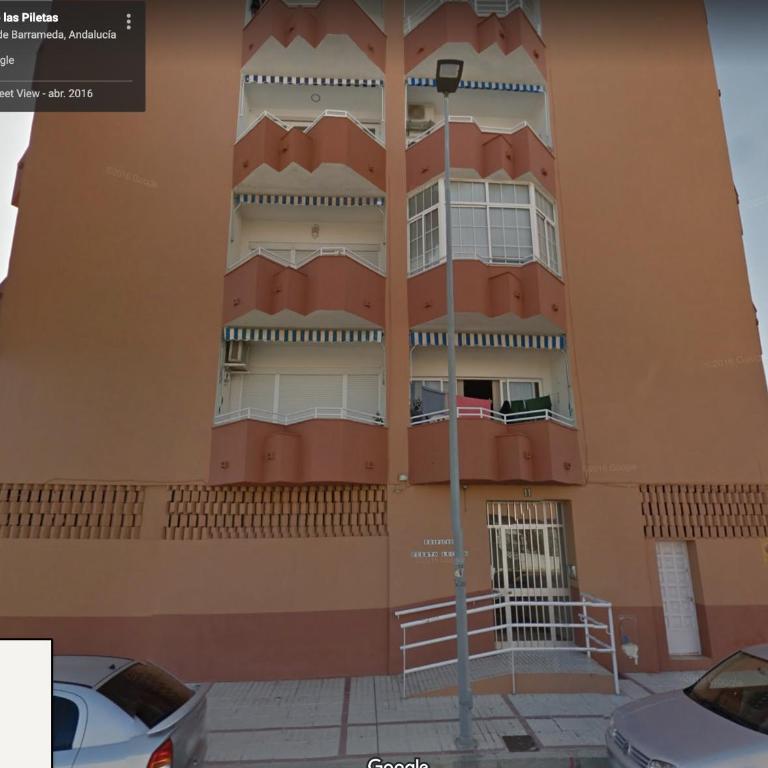 Avenida de las Piletas - Apartamento de 2 dormitorios - 6