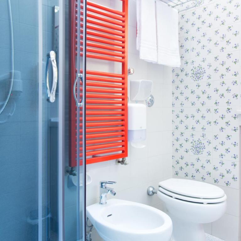 8- Tourist House Bologna - Light House - Self check-in - Appartamento con 1 Camera da Letto - 32
